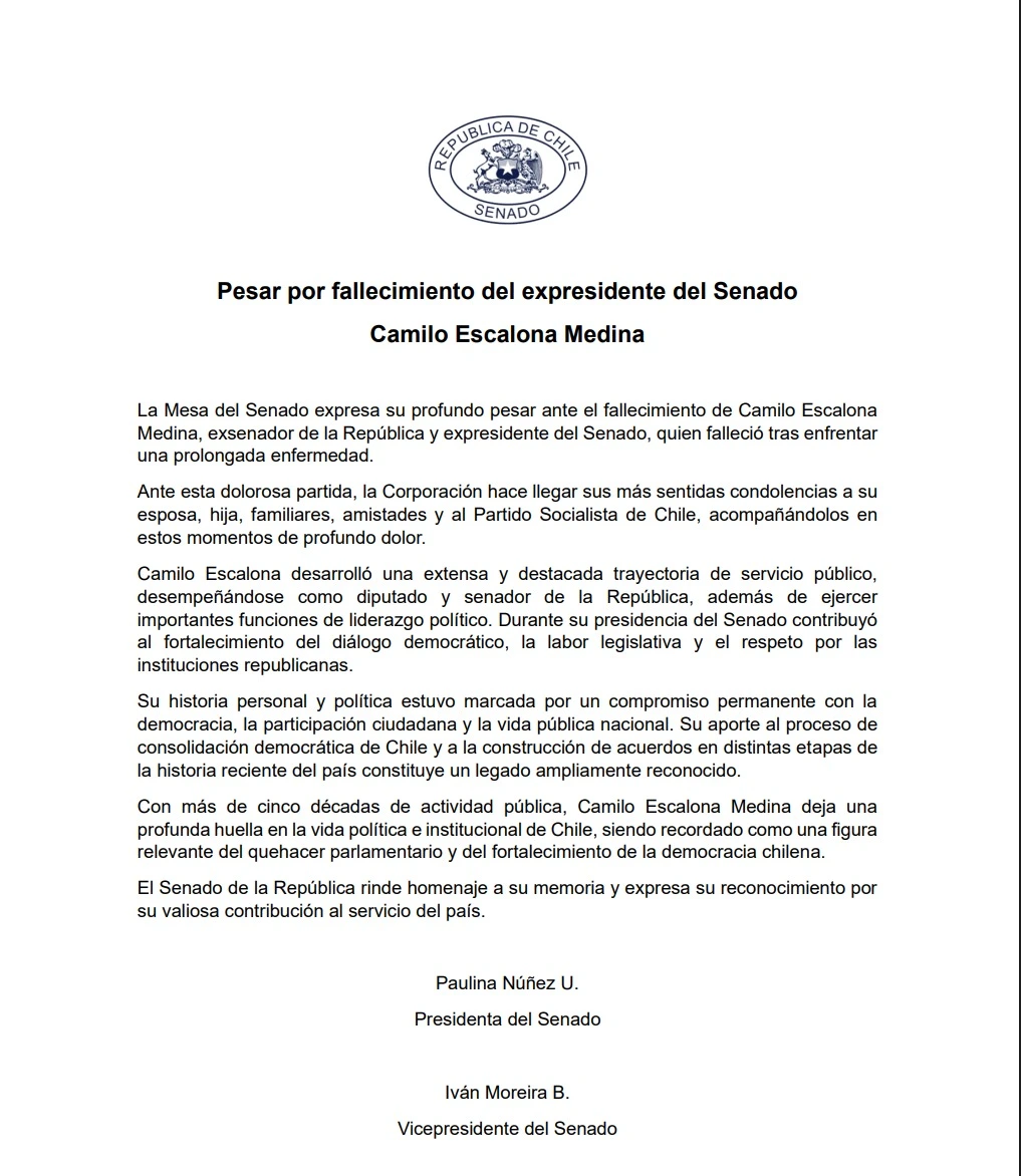 Senado Expresa Pesar por Fallecimiento de Camilo Escalona