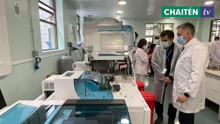 Hospital Puerto Montt inaugura moderno equipamiento Roche en su Laboratorio Clínico